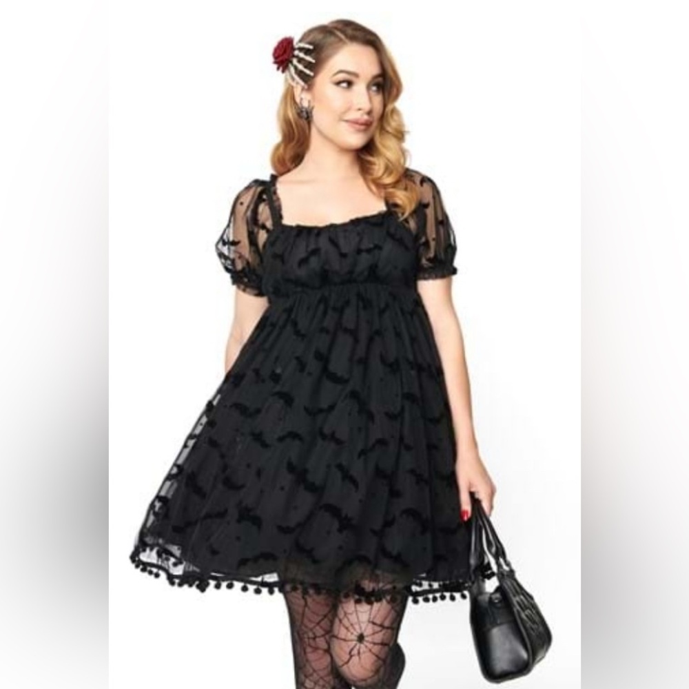 Unique Vintage Black Babydoll flocked velvet bats dress 10/12 NWT!